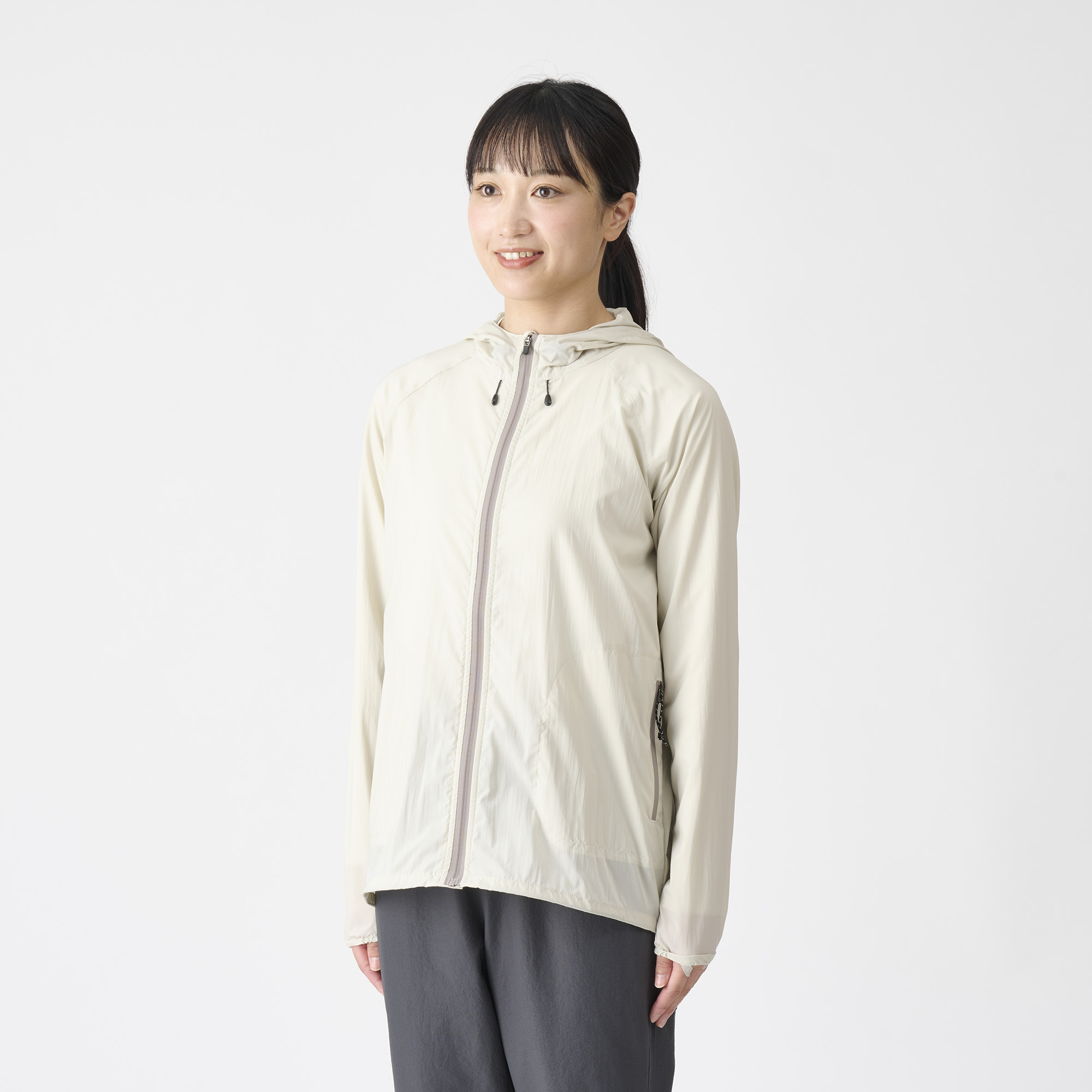 ﾎﾞｰﾝﾎﾜｲﾄ