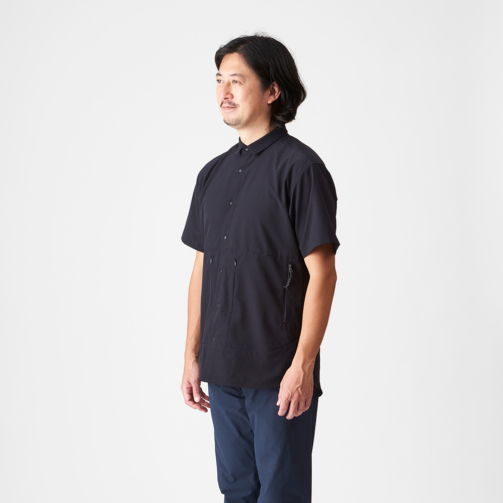 ダークネイビー