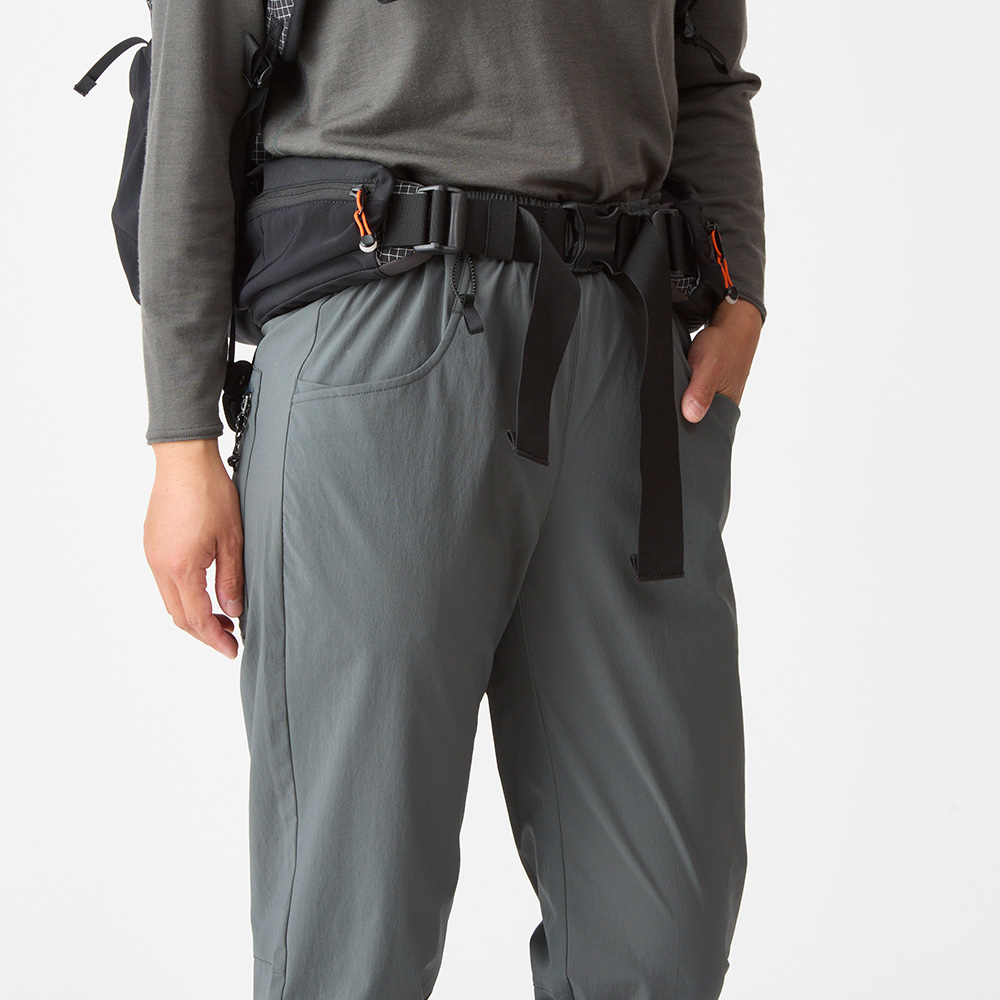 ﾀﾞｰｸｼｬﾄﾞｳ