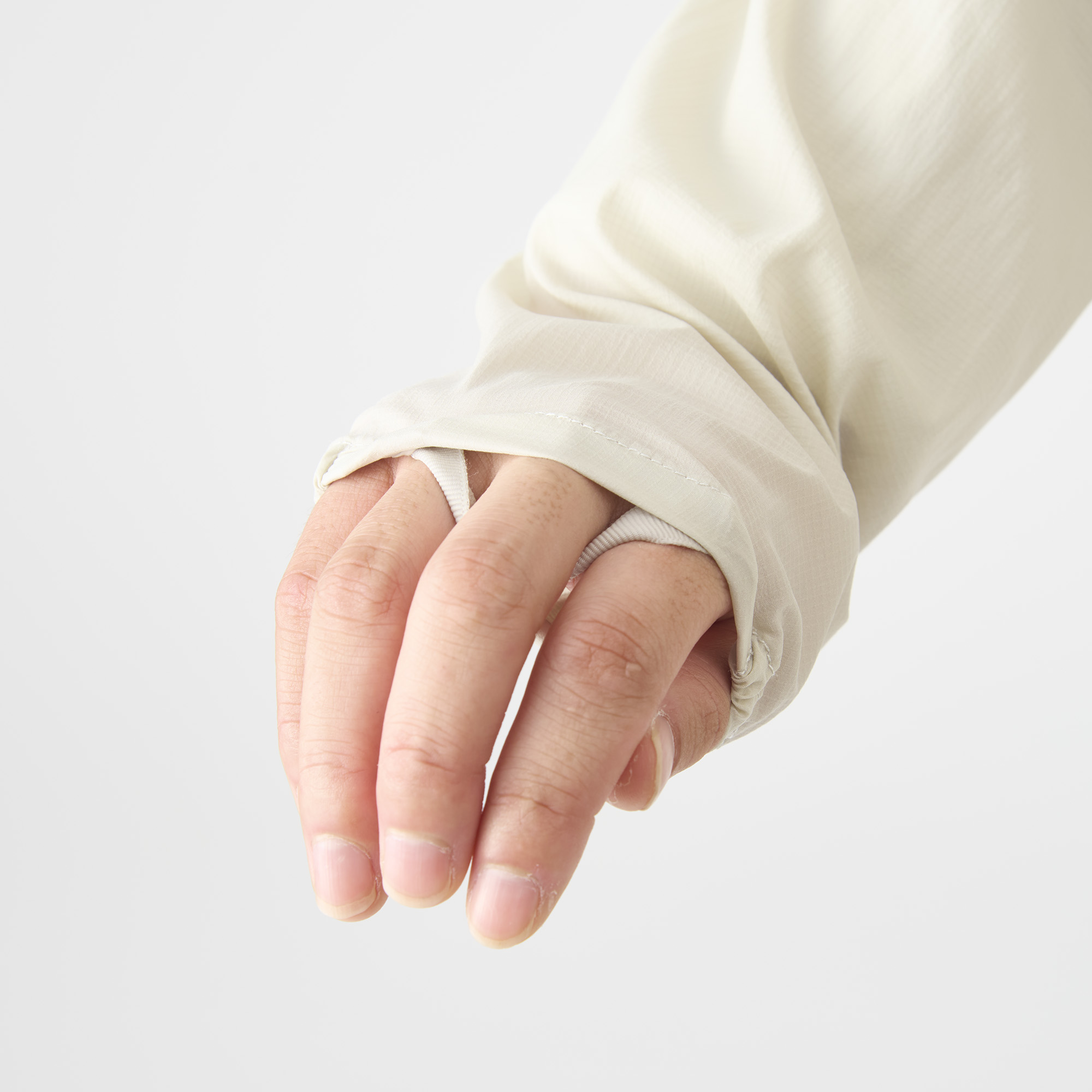 ﾎﾞｰﾝﾎﾜｲﾄ