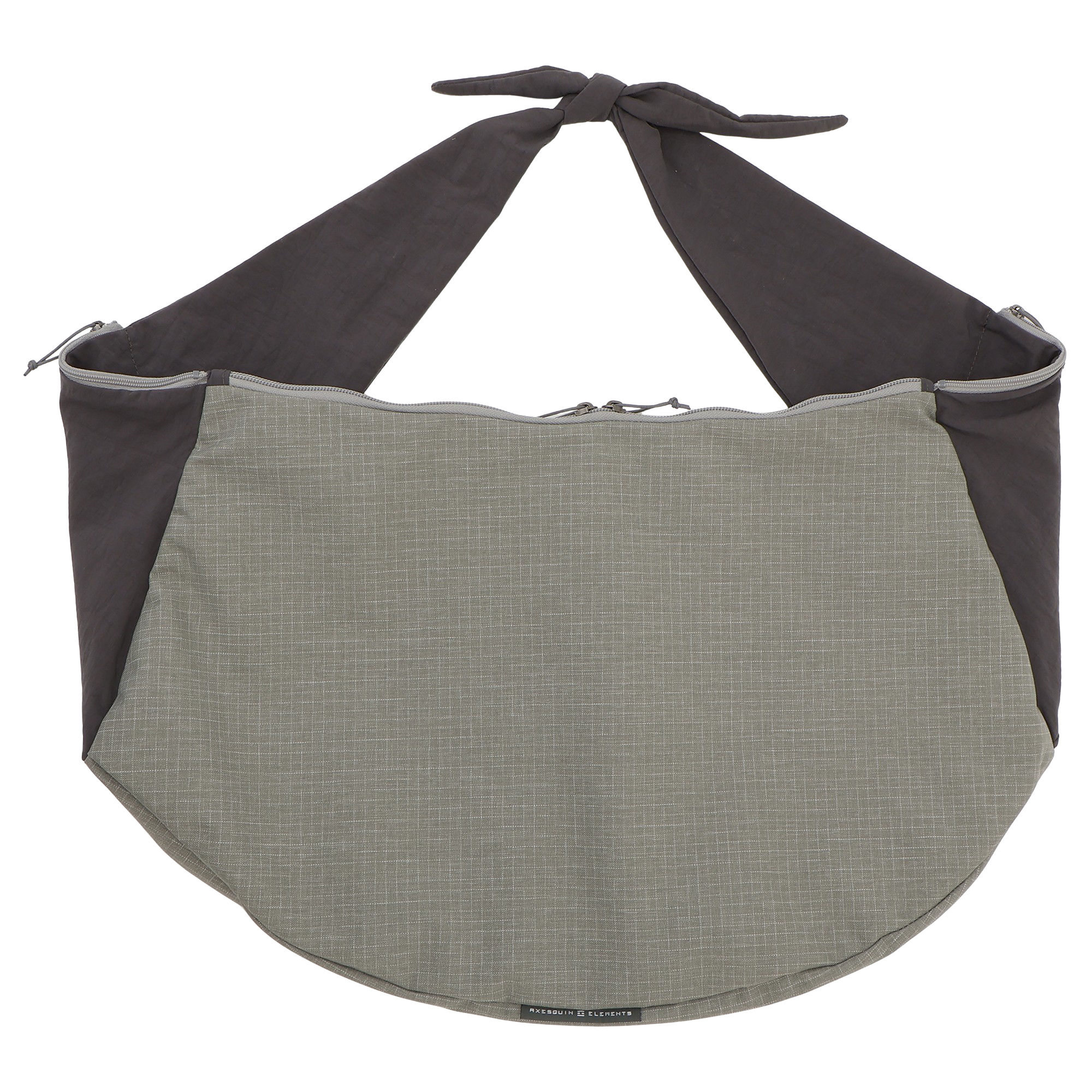 風呂敷包みのようなバッグ